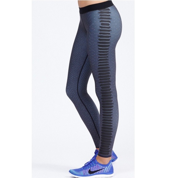 ultracor Pants - Ultracor Lux Croma Cobra Print Leggings NWT $230